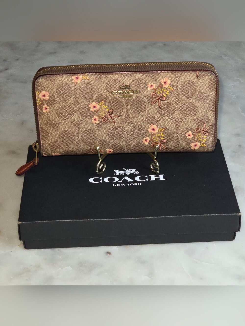 Coach Floral Signature Zip-Around Wallet W/ Original Box